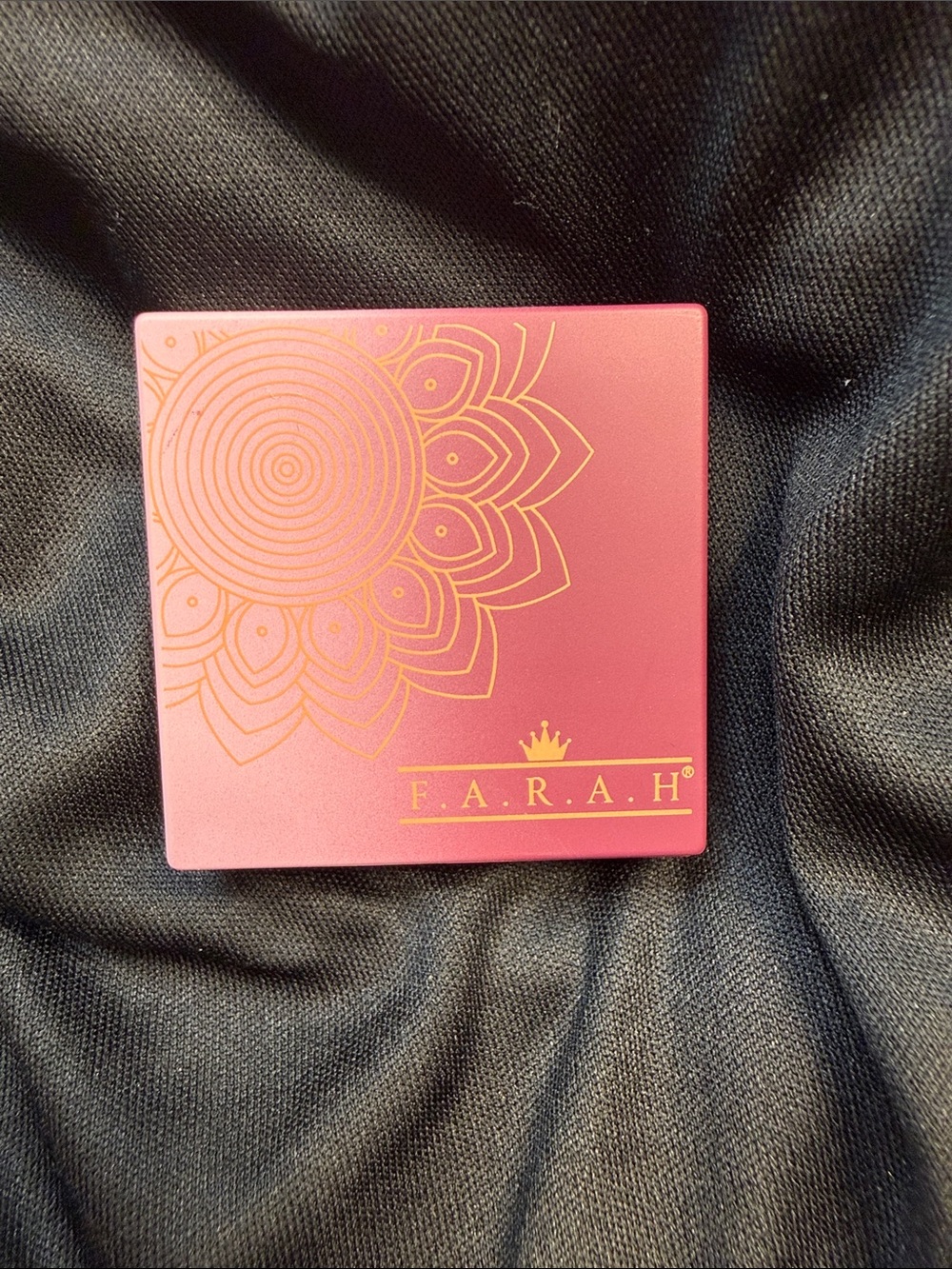 Farah Pink Blush Compact with Gold Mandala